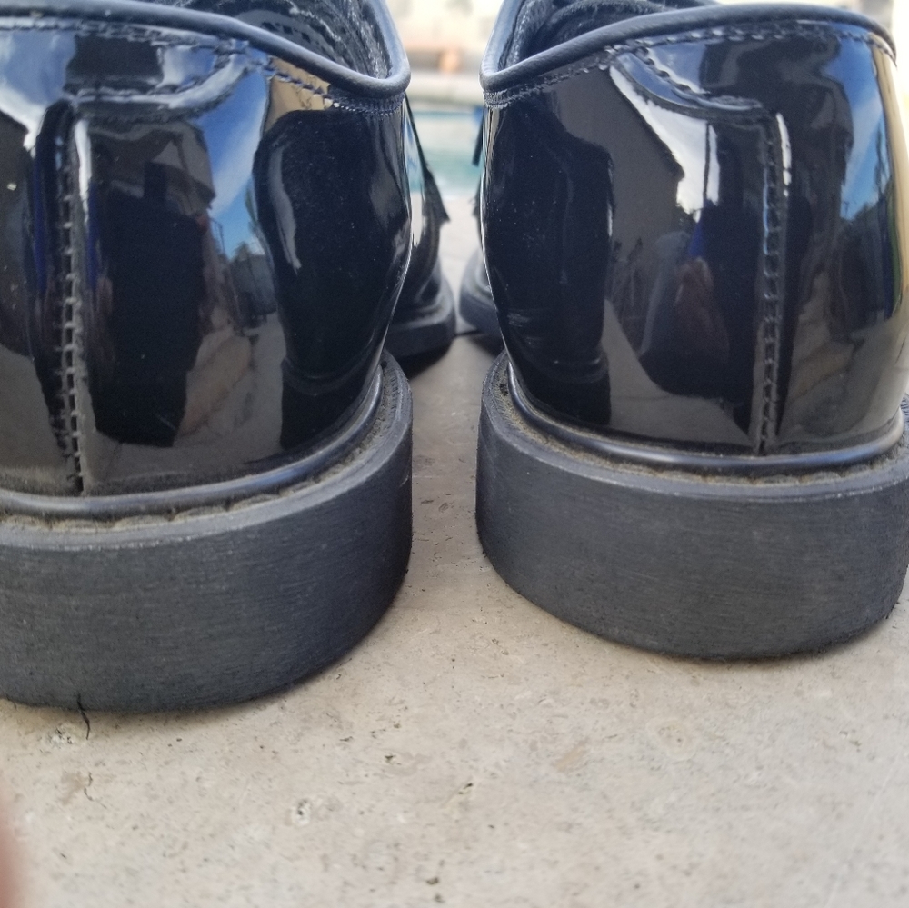 Bates High Gloss Oxford Shoe - Picture 8 of 14